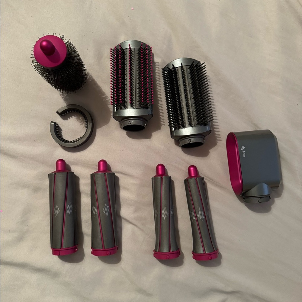 Dyson Airwrap Accesorries